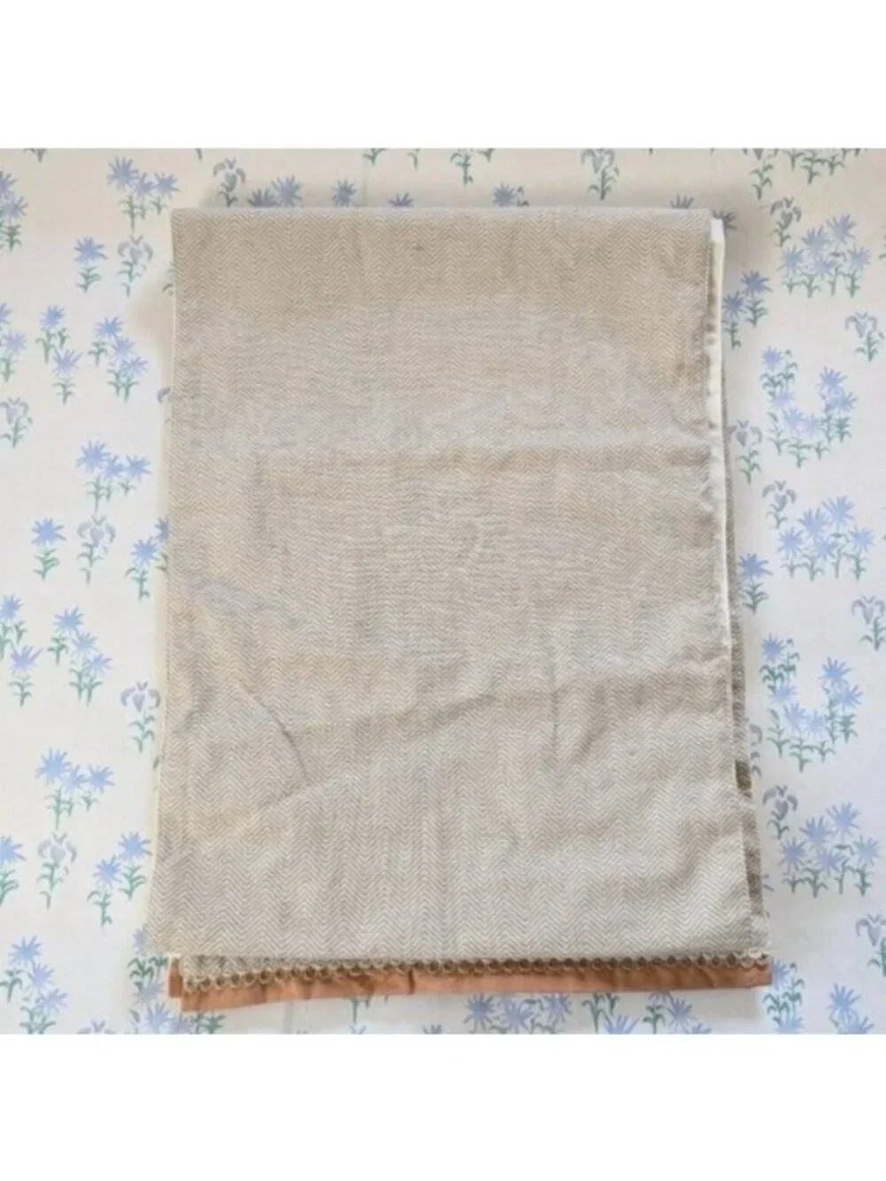 Pier 1 Embroidered Pumpkin Table Runner NEW 72 x 13 Harvest Thanksgiving Country